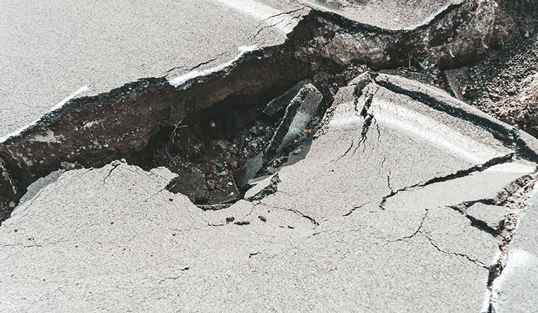 asphalt pot hole