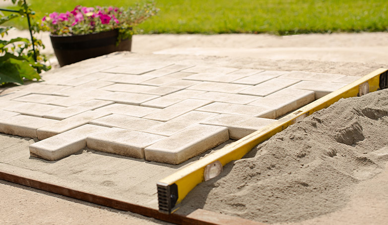 An eco-firendly driveway should be made of natural materials, like sandstone bricks