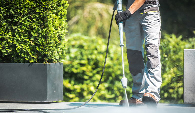 The best pressure washers to clean driveway