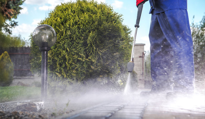 How To Clean Pavers Tips For Cleaning Patio Or Driveway   How To Clean Pavers 1 705x410 